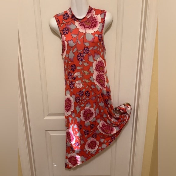 Floral sleeveless summer dress colorful stretchy size 12-14 fits great 🌺 - Picture 4 of 9
